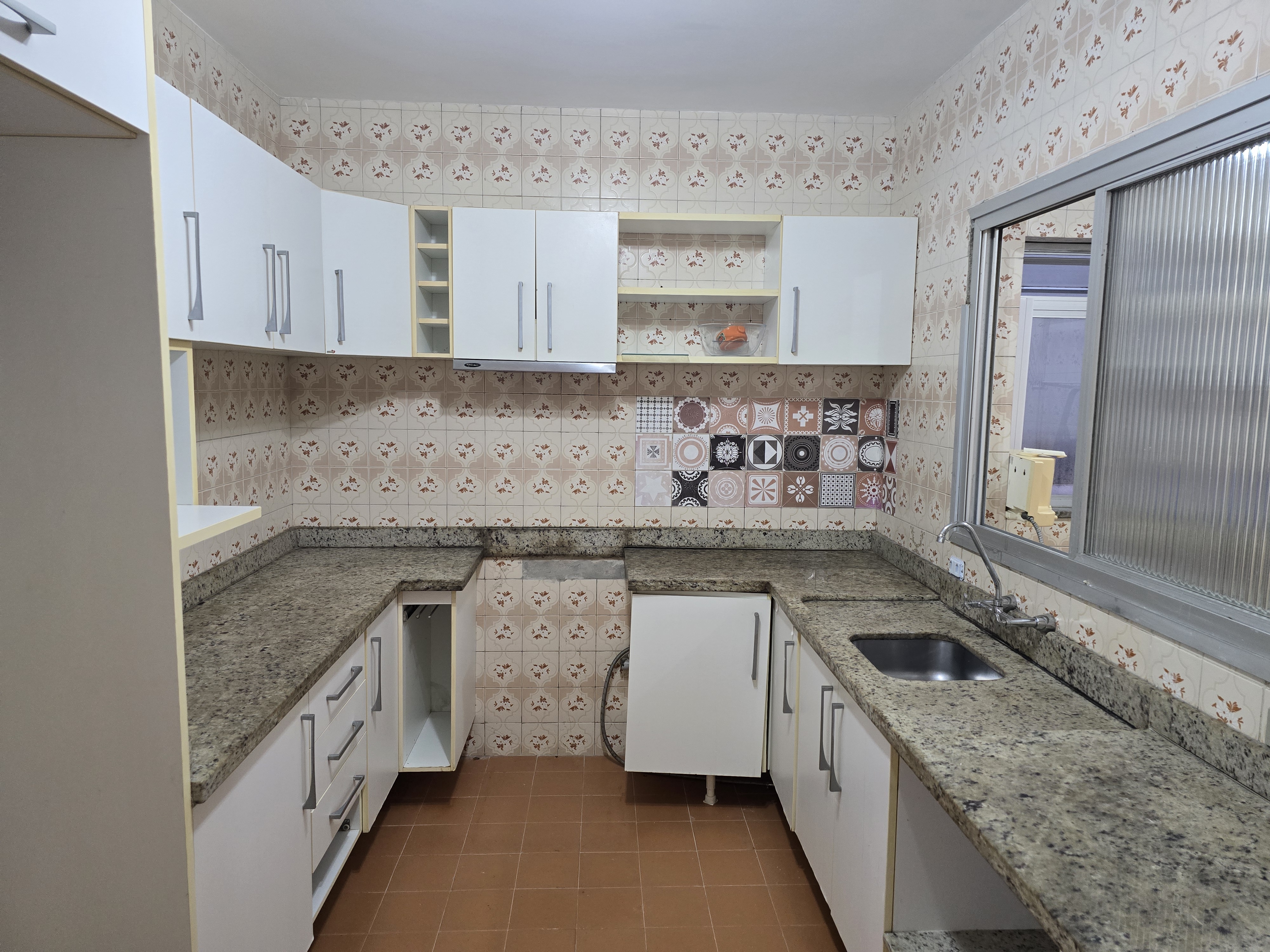 Apartamento para locação no Centro - Florianópolis, SC.