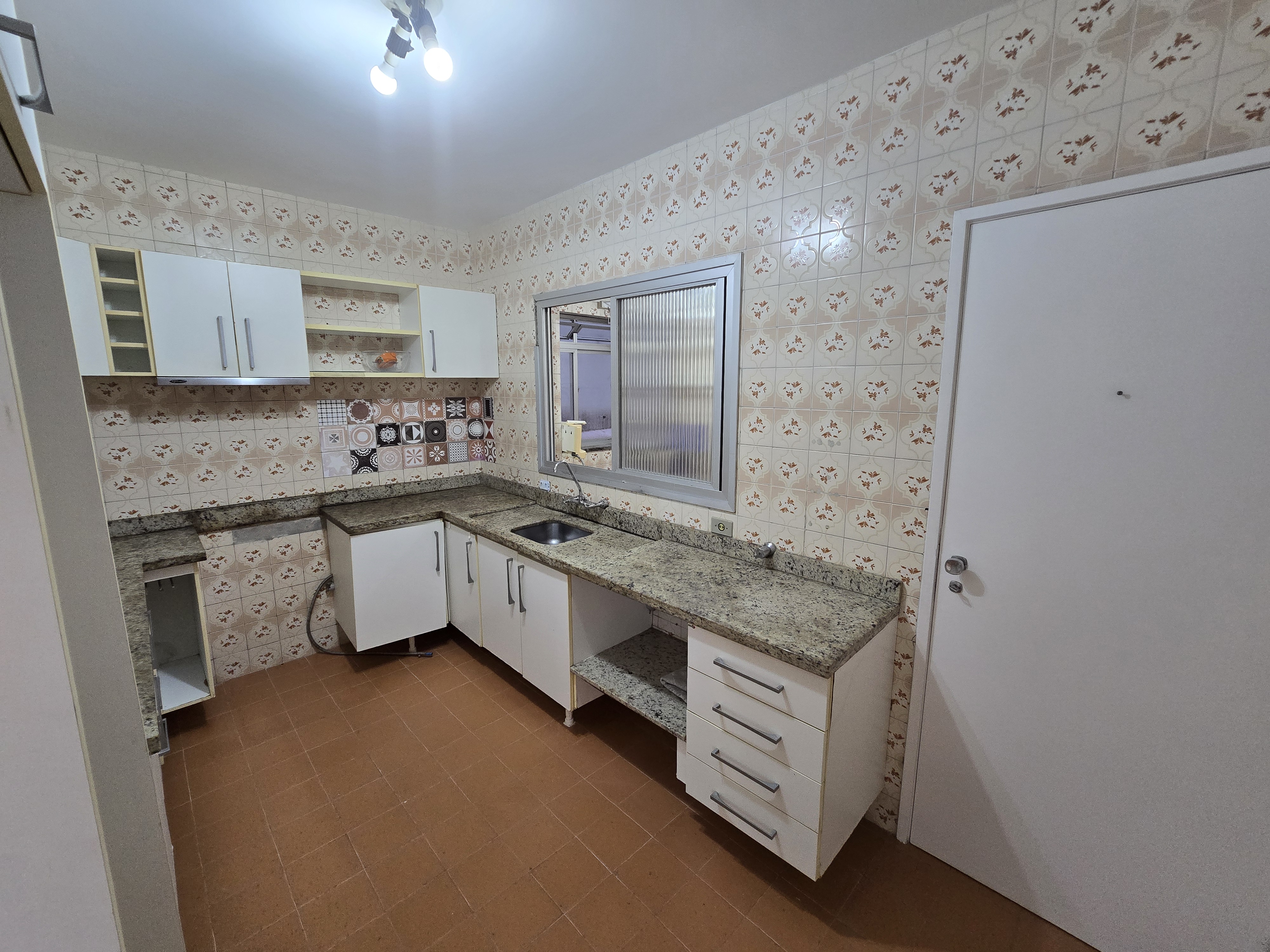 Apartamento para locação no Centro - Florianópolis, SC.